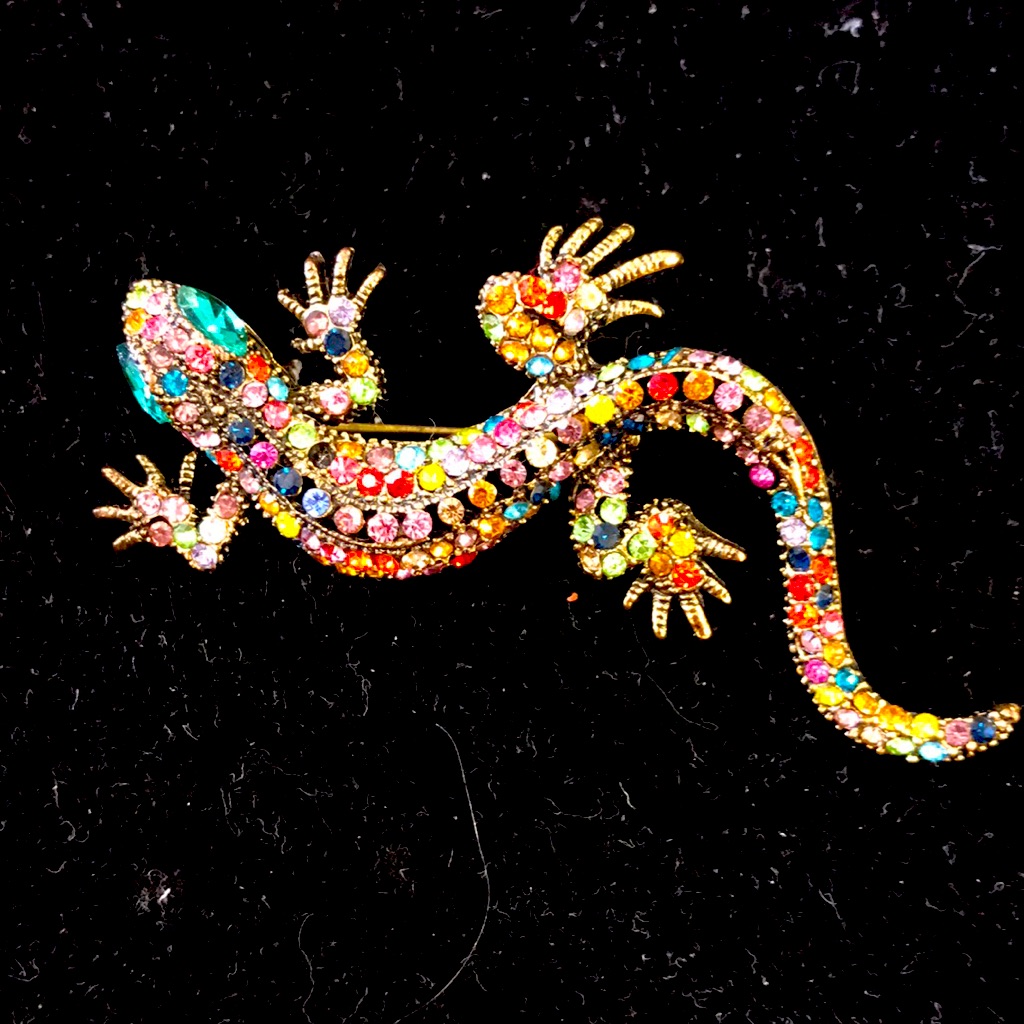 Multicolored Rhinestone Salamander Can Be Used As A Brooch Or Necklace